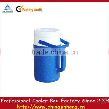 Plastic car cooler jug