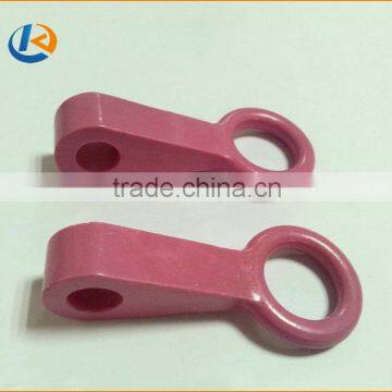 Textile alumina ceramic eyelet