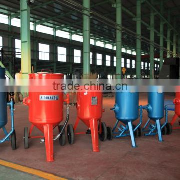 sand blasting booth with blasting pot in China