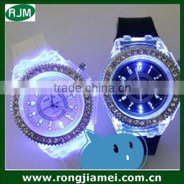 New silicone led light up kids watch