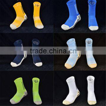 Top Quality Anti Slip Soccer Socks Cotton Grid Style Team Sports Football Socks Anti Slip Grip Custom Logo Cheap Trampoline Sock Quality Choice photo-5