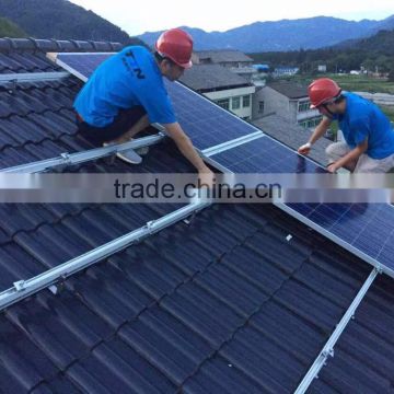 China Manufacture Pv Solar Panel Mono and Poly 100w 150w 200w 250w 260w 300w Solar Panel