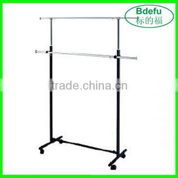 Adjustable Hanging Display Rack for Clothes