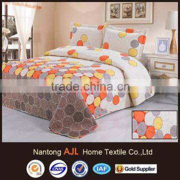 2015 new hot quilt cotton bedspread in bedspread