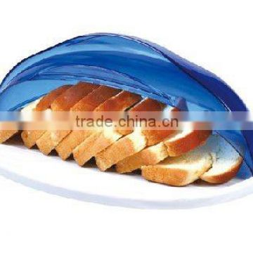 plastic bread box