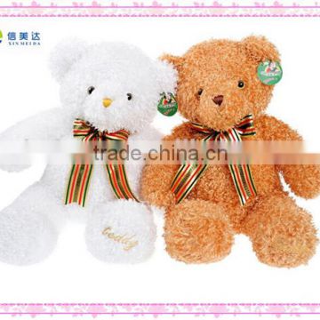 Teddy bear with bow