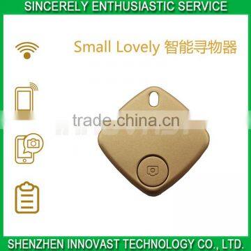 key tracker Item with Built-in Selfie Remote Shutter Locator Key Tag