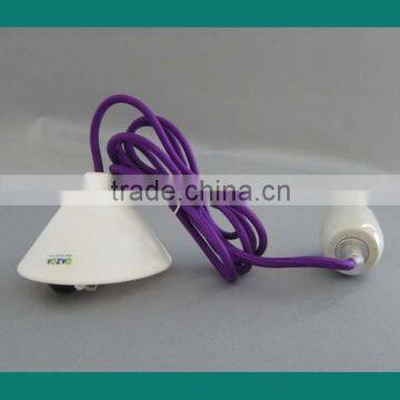 Simple plastic lamp part with porcelain