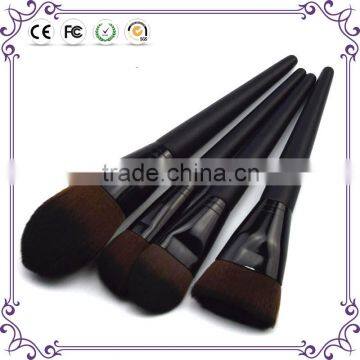 Wholesale Travel kit 4pcs vegan private label Matte black wooden cosmetics makeup brush set synthetic hair make up brushes