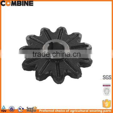 Replace combine harvester roller chain sprocket 735896-735895