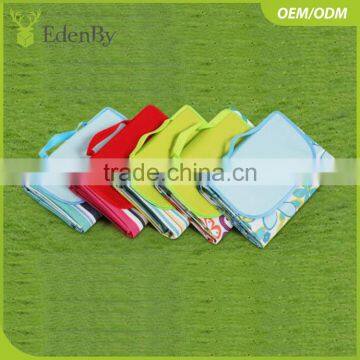 rolling up beach mat for outdoor camping