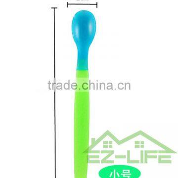 4 Pcs/set ECO Baby Heat Temperature Sensitive Silicone Color Changing Spoons photo-2