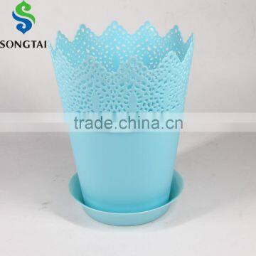 round plastic hollow carved flower pot