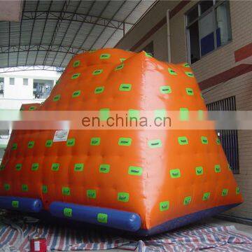 SUNWAY Popular Big Funny Floating Inflatable Water Iceberg