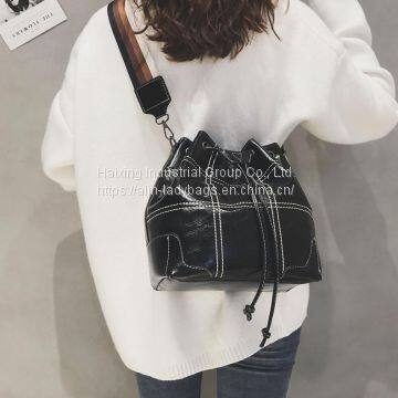 Special Lock Crossbody Bags photo-4