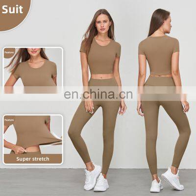 Sexy Halter Neck Long Sleeve Sports T shirt Women Custom Logo Sports U Hem Skinny Thumb Hole Tops