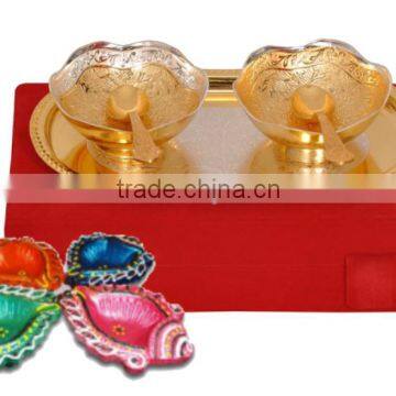 Beautuful & Useful 2 bowl 1 tray & spoon Set/Brass Bowls Dish Tray Set