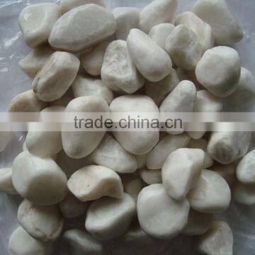 Pure white pebbles white cobble stone driveway pebble stone