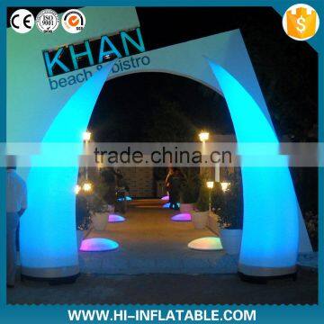 superb stage decoration inflatable tusk with LED lights for event party decoration