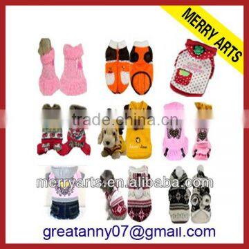 Yiwu market hot selling lovable cute dogs dog clothes for cheap wholesale