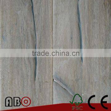 Light Smoked Antique Oak Wood Flooring White Grain Surface