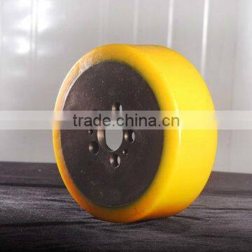 JUNGHEINRICH electric forklift polyurethane wheels