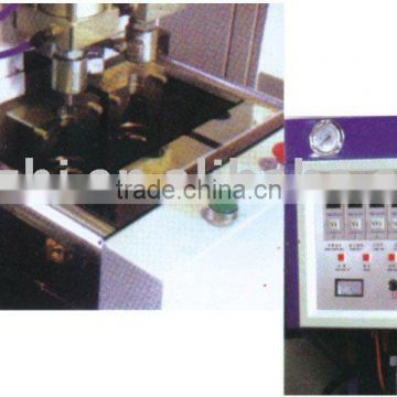 PET bottle blowing machine