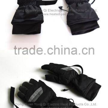 Battery Heated Ski Gloves, 8 hours of warmth keeping.