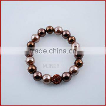 Fashion imitation pearl bracelet