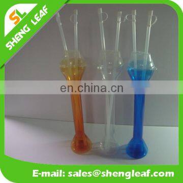 plastic yard cup with lid and straw for couples