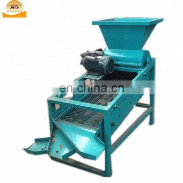 Electric oil tea nut soap nuts shelling machine oil tea nut peeler machine