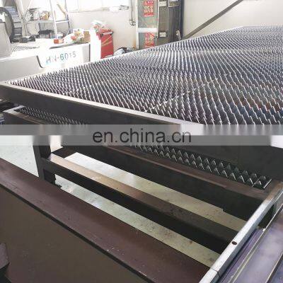 High Power 6kw Fiber Laser Cutting Machine Enclosed Cover Full Closed Machine