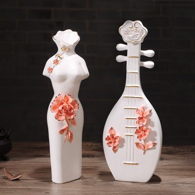 Creative Chinese Classical Cheongsam Lute Yellow White Ceramic Vase For Coffee Shop Decor