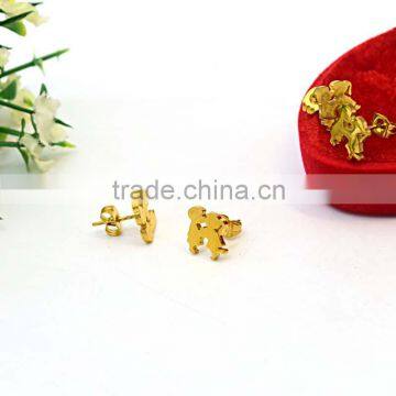 Small Gold Earrings Couple Kiss Daily Wear Earrings photo-5