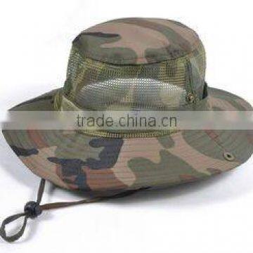 hat / bucket hat with camouflage print