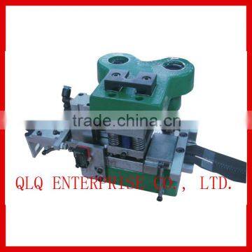 Hole Punching Mould for Plastic Open end Zipper