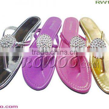 elegent lady sandals with diamond