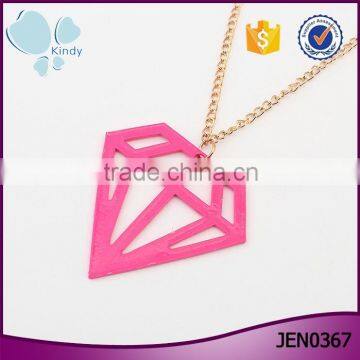 Best gift for girls diamond shaped candy color diamond pendant necklace                        
                                                                                Supplier's Choice