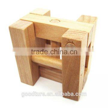 2015 Hot Sale Wooden IQ Intelligent Puzzle Magic Puzzle Kongming Lock Brain Teaser Model Number GAD1130