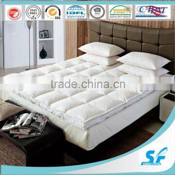 Low price gold supplier microfiber down mattress topper mattress pad