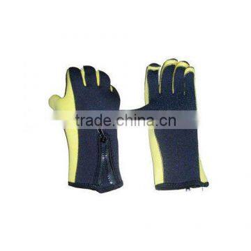 Fashion neoprene gloves for scuba diving