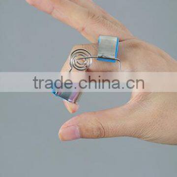 Finger joint activity device / Medical finger activity brace