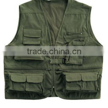 multi pocket vest