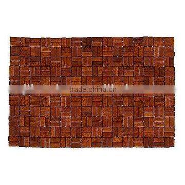 brown bath mat