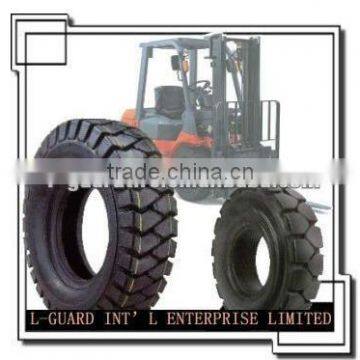 High quality wheeled excavator tyre, Prompt delivery with warranty promise (9.00-20 10.00-20)