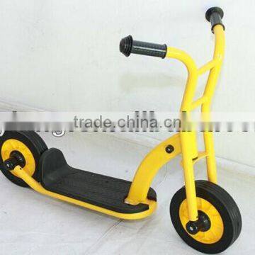 2 wheel foot pedal kick scooter toy for kids