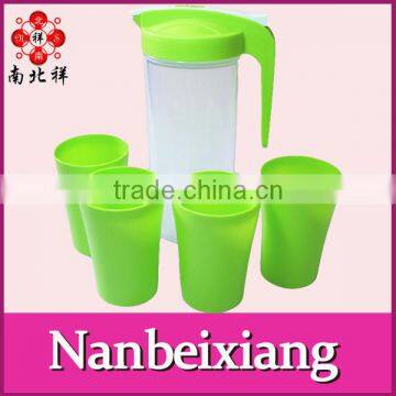 1.2L Plastic Pitcher With Lid