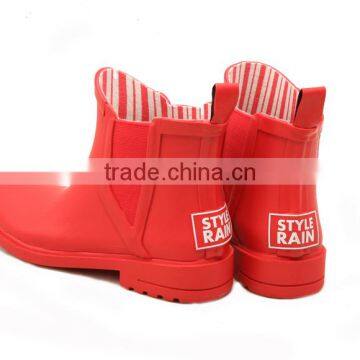 Red Sexy Women Classic Style Chelsea Watertight Outdoor Loose Lowcut Ankle Shoes Customized Rain Boot Wellington Boot photo-5