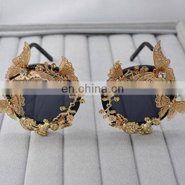 2017 Baroque Embossed Flowers Rhinestone Butterfly Sunglasses