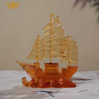 Home Craft Accessory Liuli Crystal Fengshui Decorative Blessing Dragon Boat Craft Good Luck Ornaments Factory